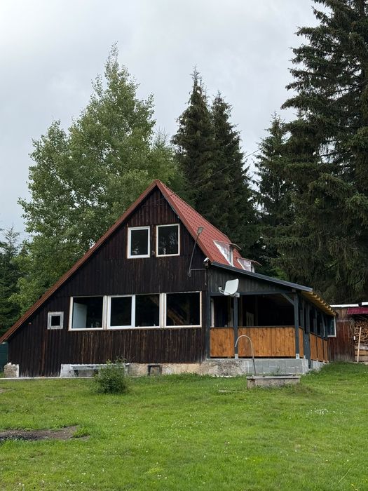 Cabană de închiriat (posibil pe termen lung)