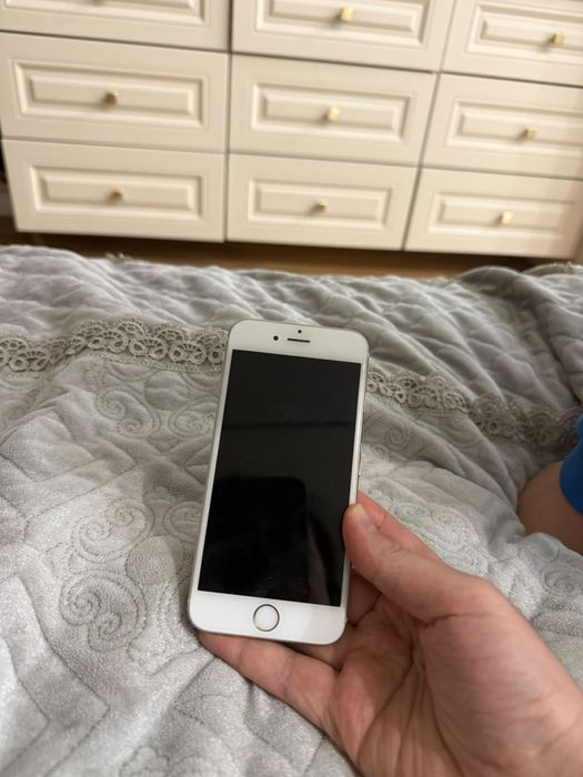 Iphone 6 нерабочий на запчасти,
