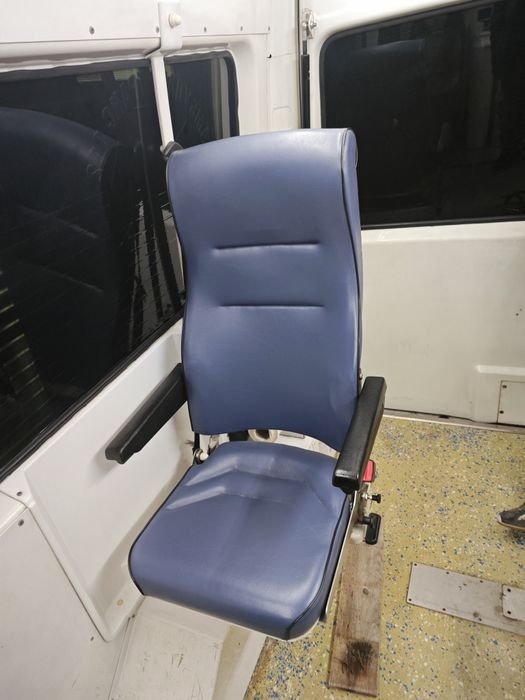 Сгъваеми столчета за Бус