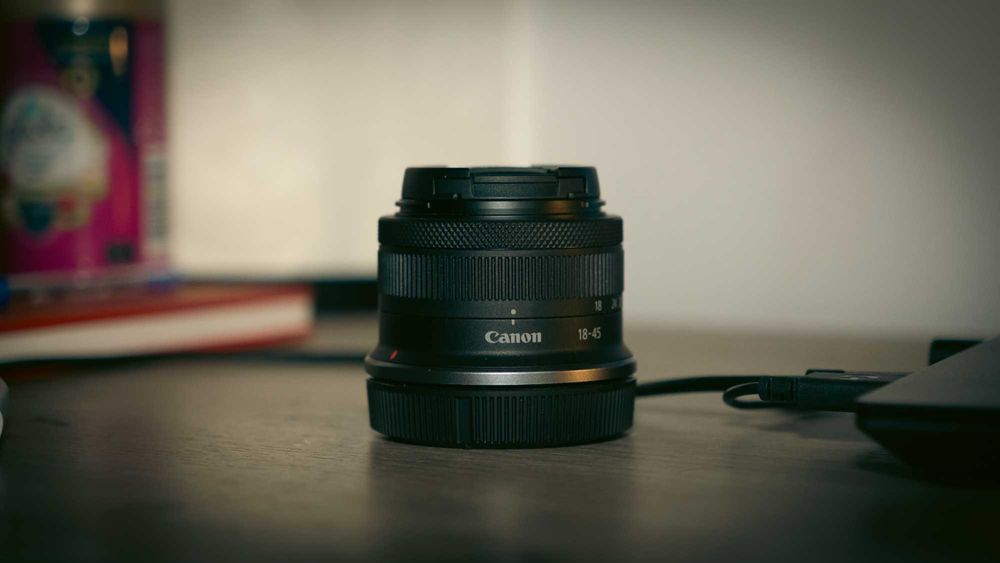 Canon RF-S 18-45mm F4.5-6.3 IS STM