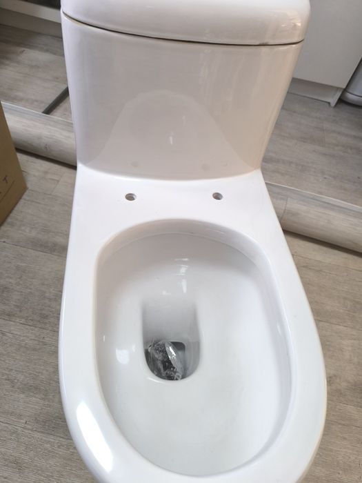 Унитаз моноблок безободковый