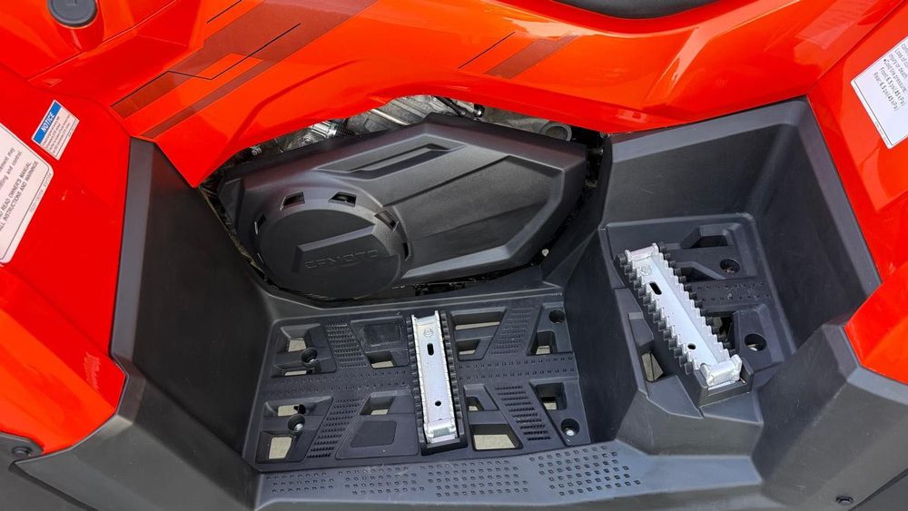 ATV CF MOTO CFORCE 850 XC Euro 5 an 2025 – Doar 1.800 km! Garatie încă 6 ani