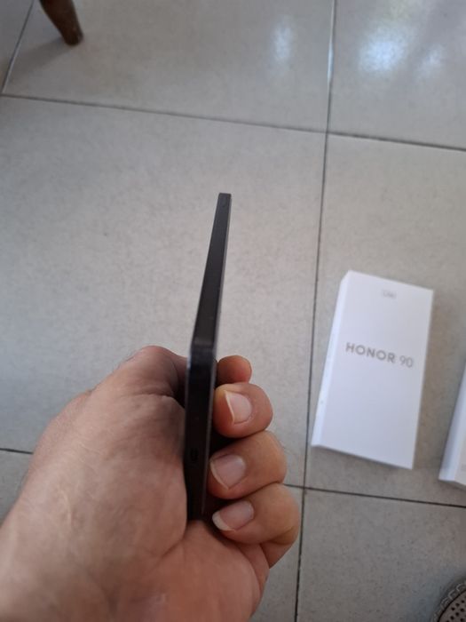 Honor 90 Lite като нов