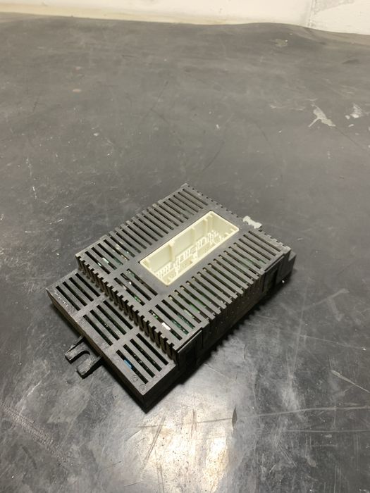 Calculator modul lumini BMW Seria 5 E60 E61 | 6962722