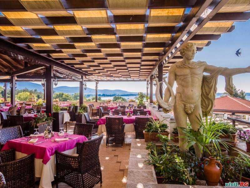 Дава се под наем Двустаен апартамент в Созопол - 60 кв.м за 59.67 € - Снимка #3