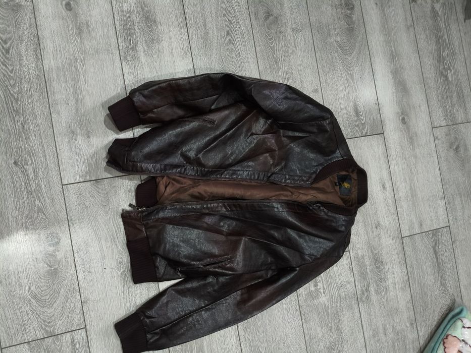 Продам куртку весна-осень