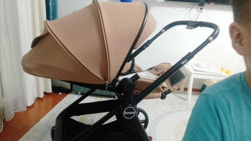 Коляска Bonni новая до 3 лет