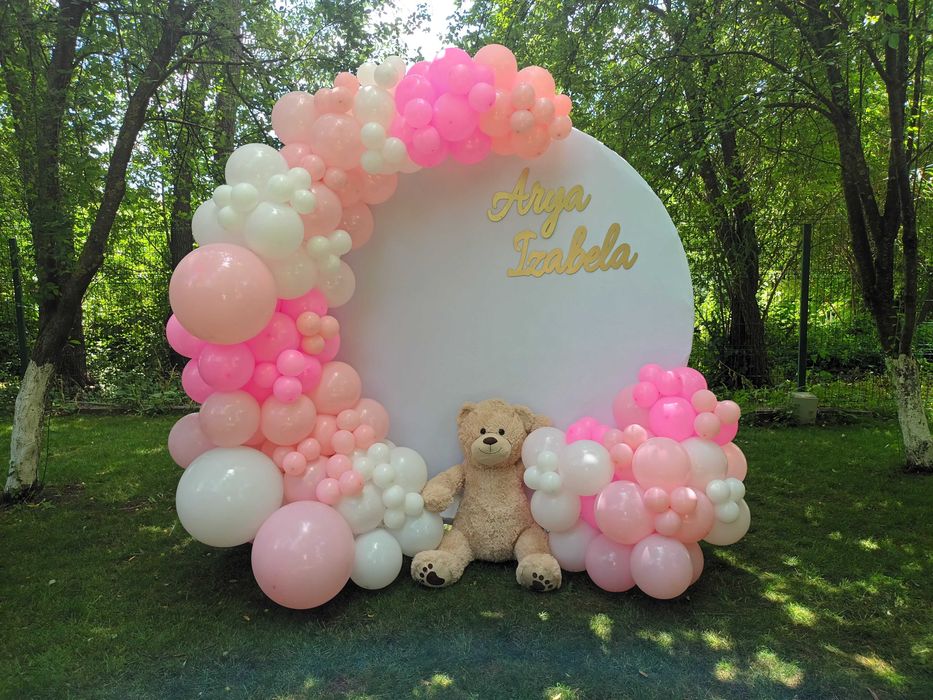 Arcada baloane Aranjamente botez Decor botez Photocorner aniversare Panou foto gender reveal Aranjament cristelnita ARANJAMENTE BALOANE ZI NASTERE