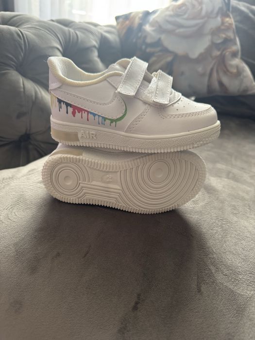 Vand adidasi nike marime 24 noi