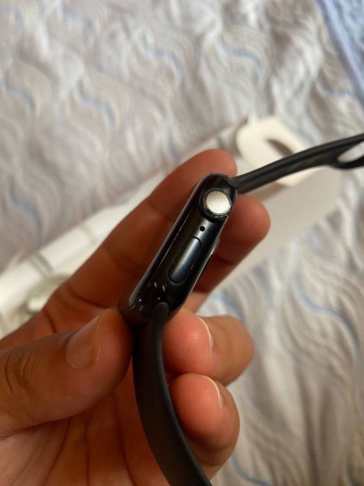 Apple watch 8 41mm sotiladi