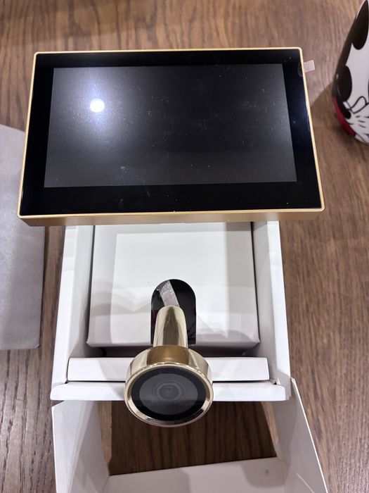 Видео шпионка Ezviz