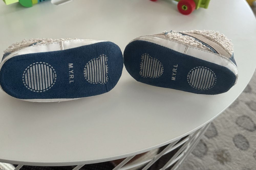 Буйки Mayoral 19