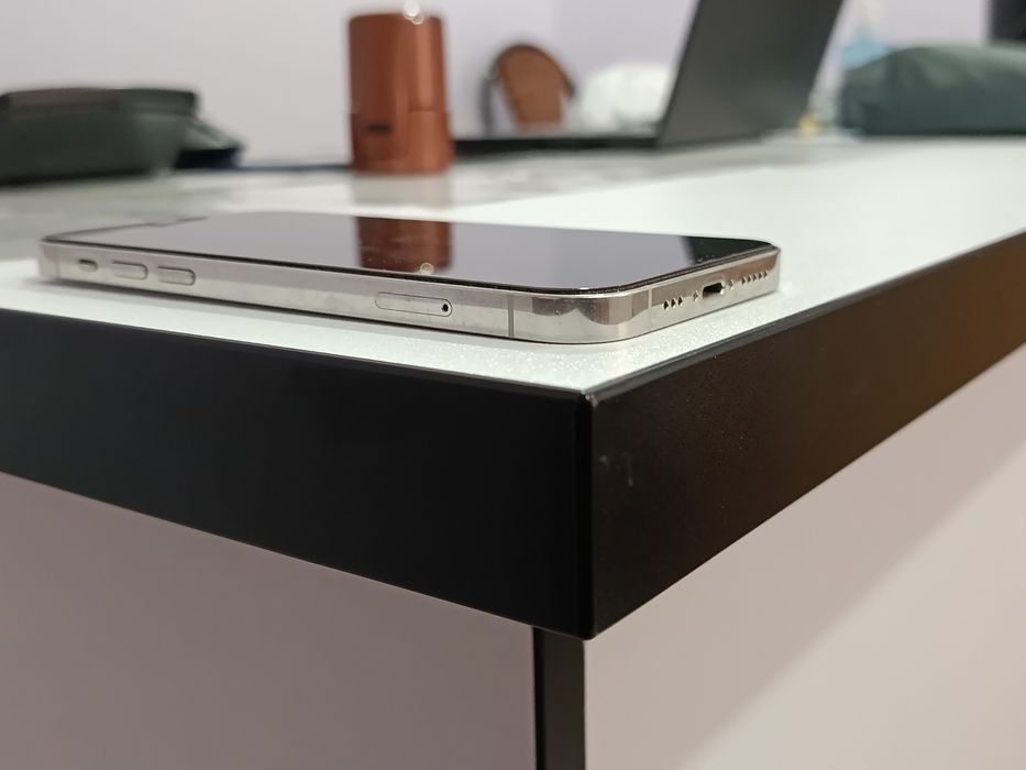 iPhone 12 pro с гарантией