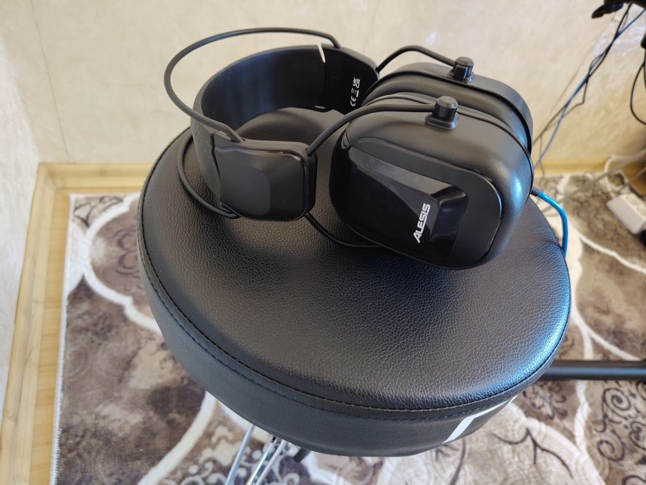 Електронни барабани Alesis