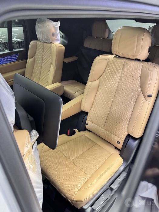 Продается Cadillac Escalade IQ V max