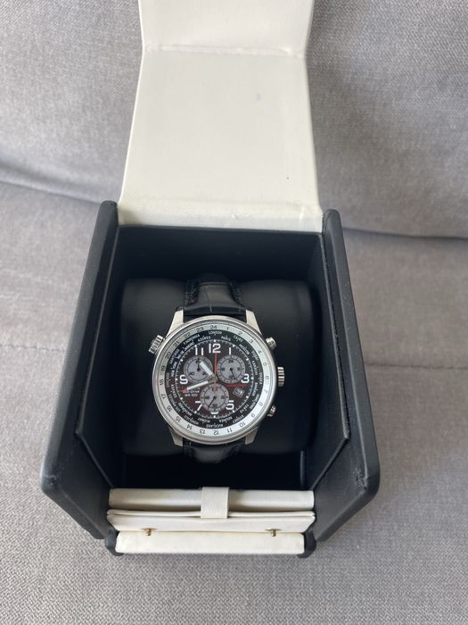 Vand ceas CutizenEco-Drive WR 100