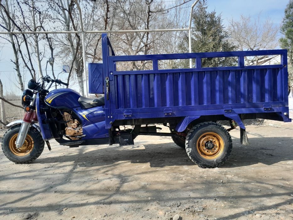 Lochin mototsikil kelishilgan narxda sotiladi