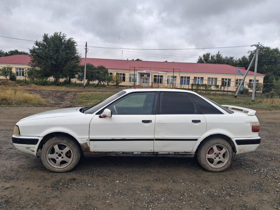 Продам Ауди б4 газ-бензин