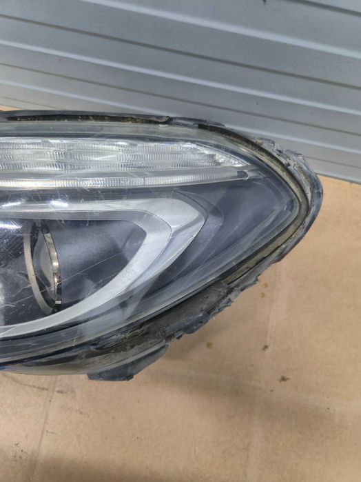Far stanga Mercedes B-Class W246 Bi-Xenon LED An 2012-2015 cod A2468207161