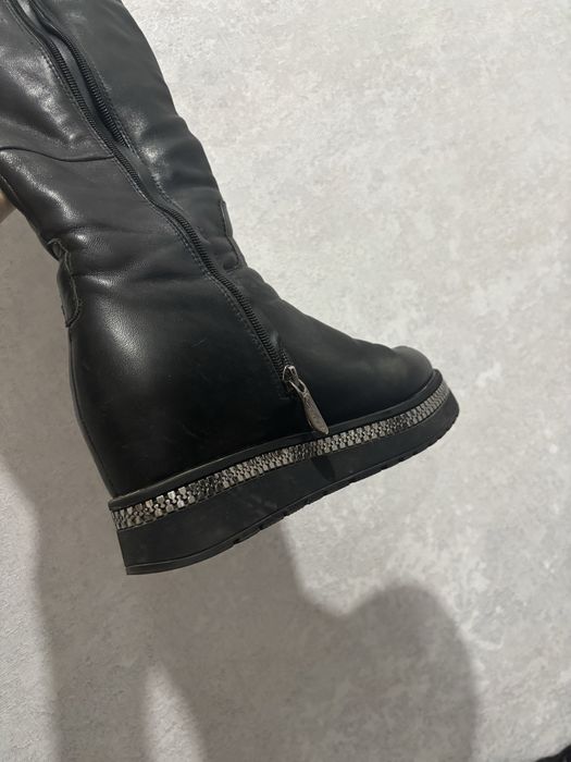 Продам Зимние сапоги