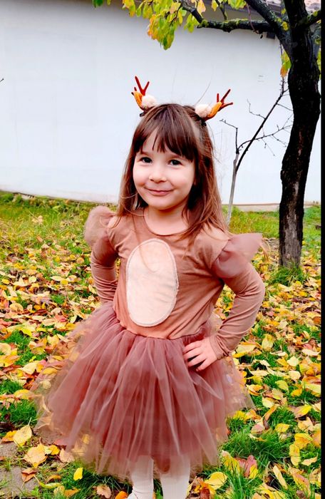 Costum căprioară