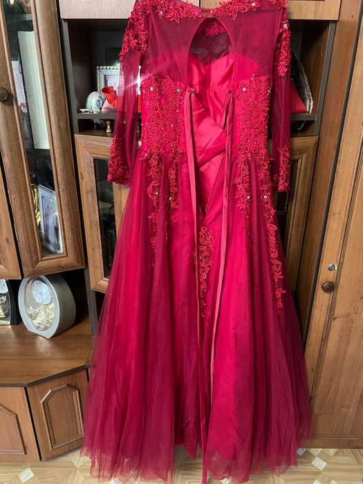 Вечернее платье,