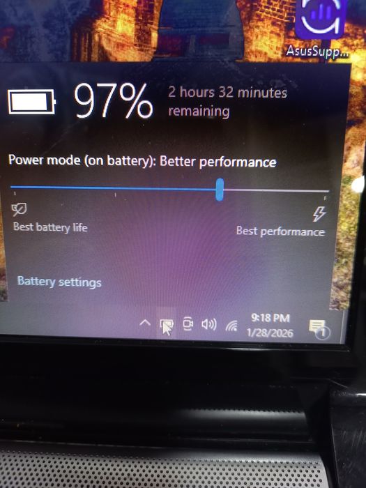 Laptop i7 RAM 12 GB SSD video un GB baterie nouă