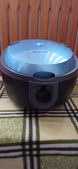 Продам пылесос Samsung