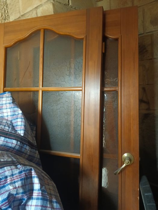 Үйден шыққан есіктер