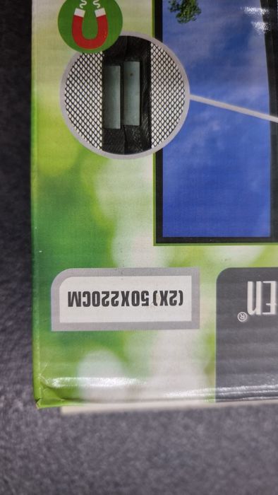 Plasa de tantari magnetica