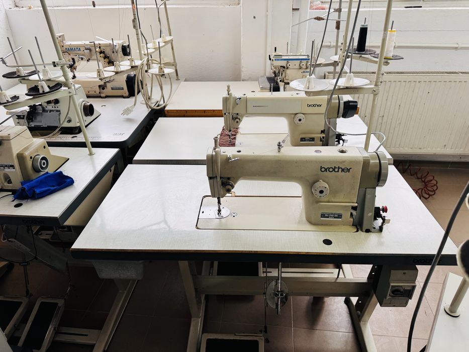 Masina de cusut liniar Brother automata cu taiere ata model japonez