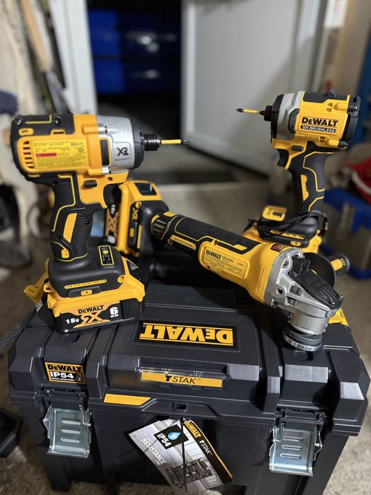 Flex pe acumulator dewalt dcg405nt,filetanta percutie bormasina ,cutie