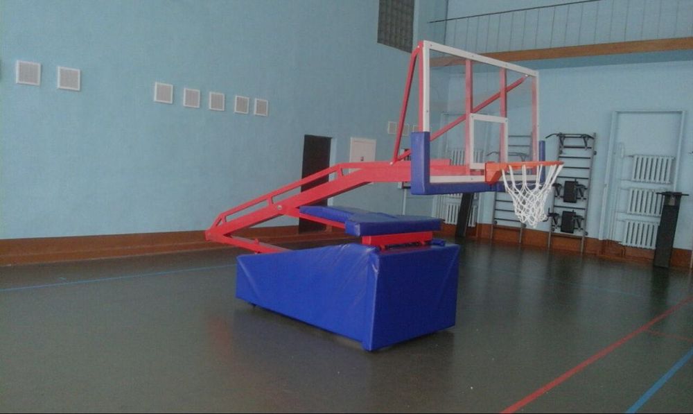 Стойка баскетбольная