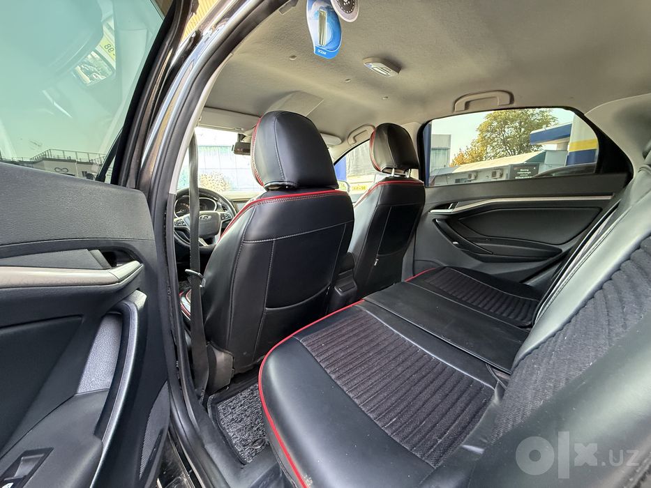 Lada Vesta 1.8L MT 2019 год