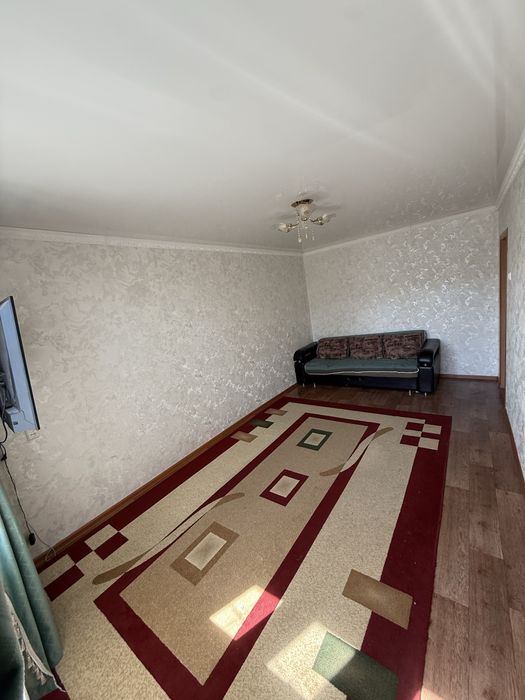 продается квартира(5мкр)