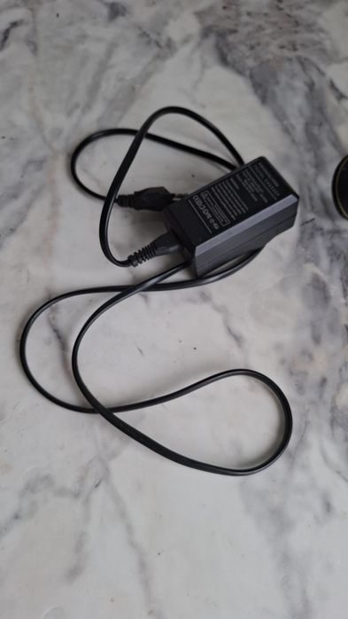 Продам Обьектив 85 мм 1.8 Nikon