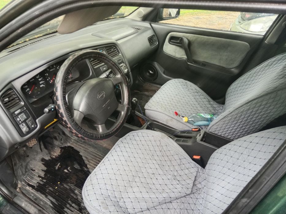 Nissan primera  продам