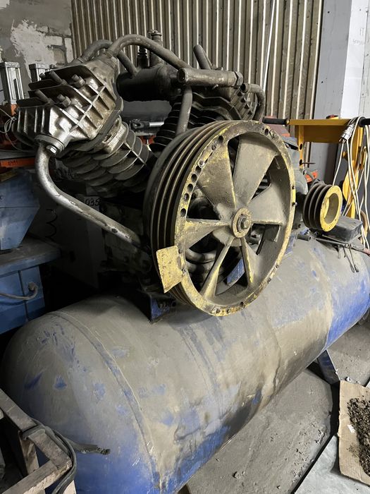 Компресор бомбовый