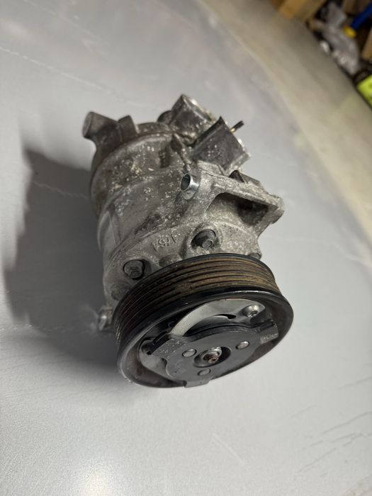 Compresor ac clima aer conditionat vw audi skoda seat 5q0 816 803 f