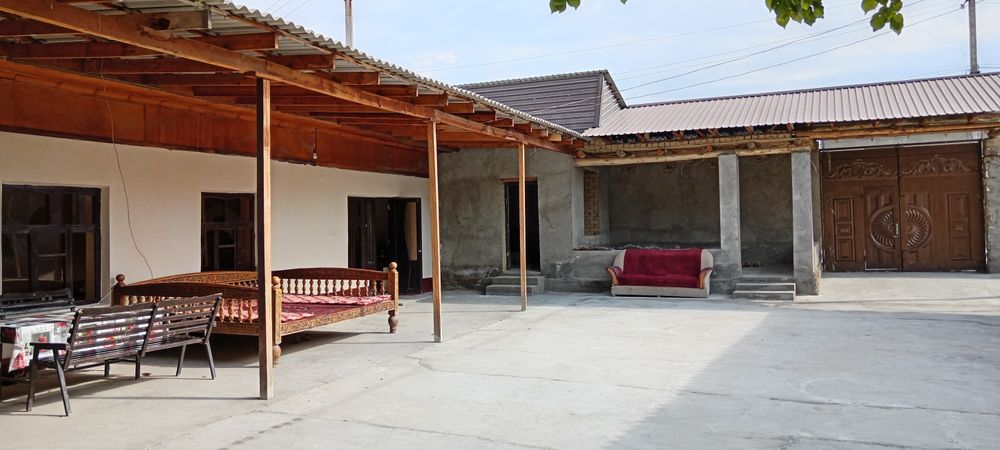 Nurafshon shahar Uy sotiladi