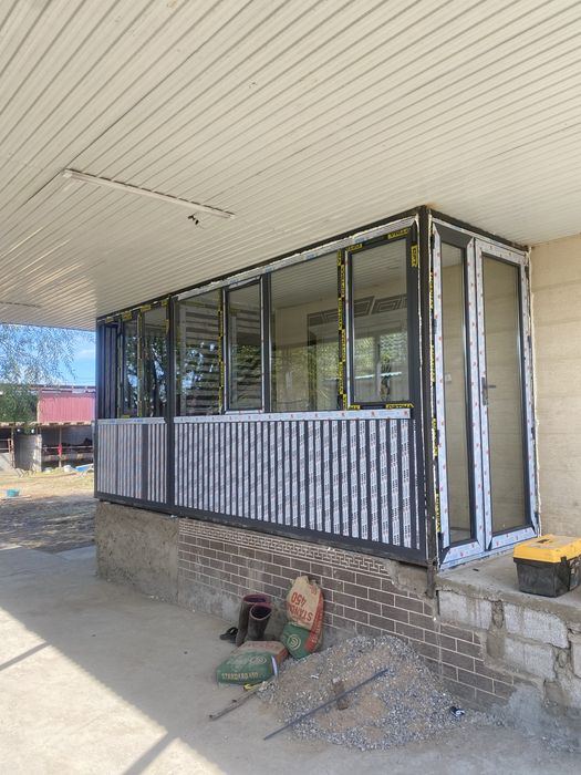 Окна двери витражи