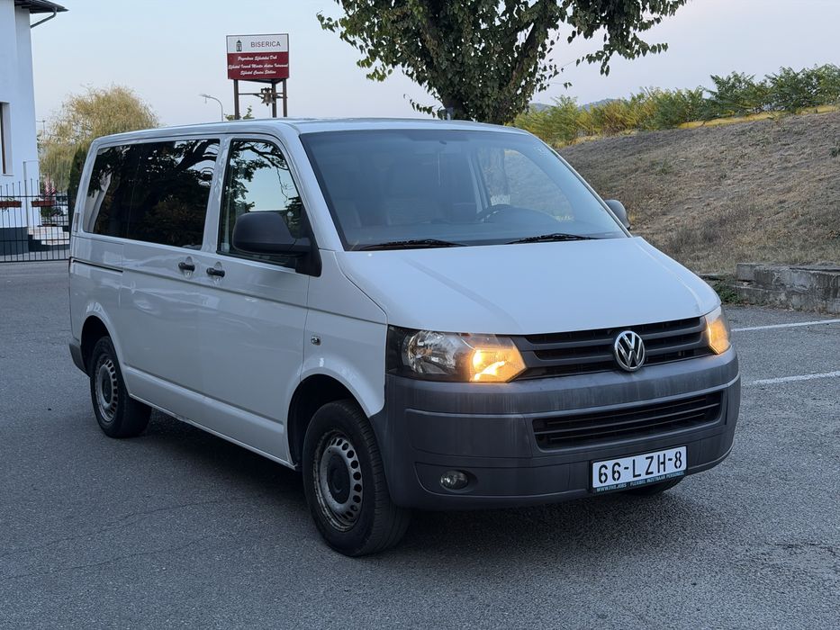 VOLKSWAGEN Transporter 2011 — imagine 2