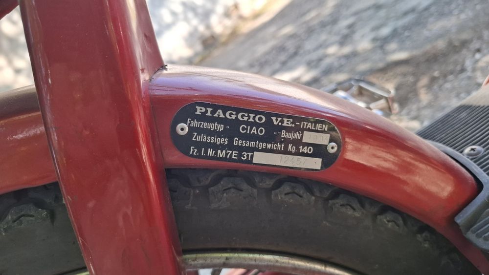 Piagio Bravo педалетка мотопед с регистрация