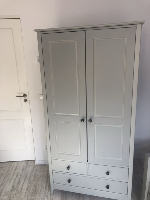 Vand MOBILIER camera scolar din LEMN si MDF, gri, import UK