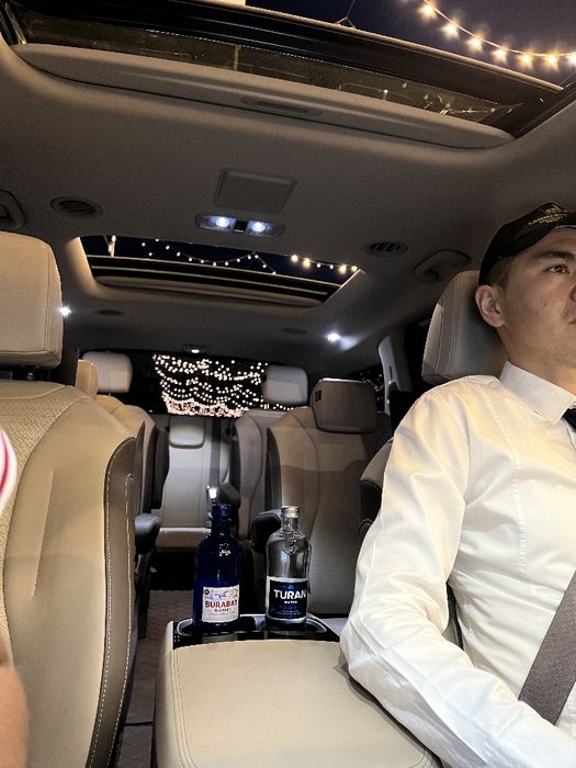 Продать автомобиль киа карневал  минэвен