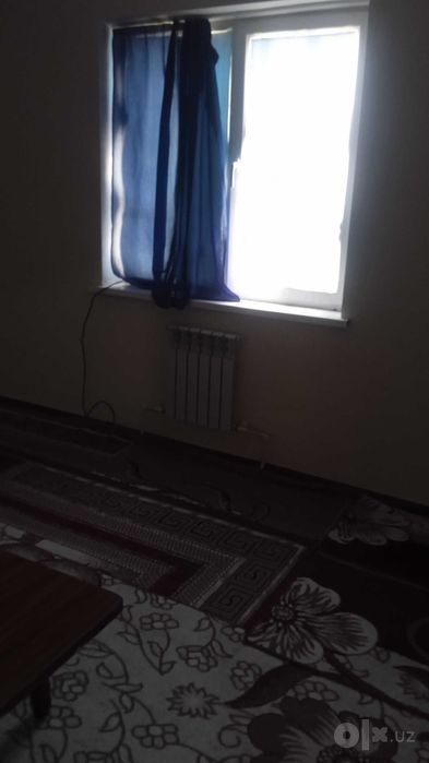 Уй сотилади Хамро бобо тўйхогаси орқа томонида.