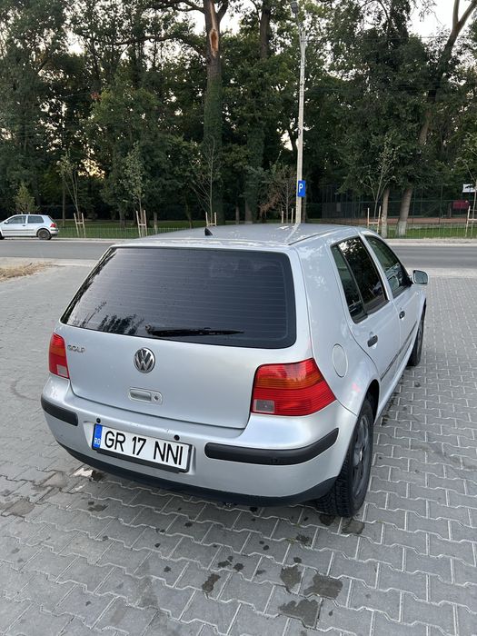 VOLKSWAGEN Golf 2000 — imagine 2