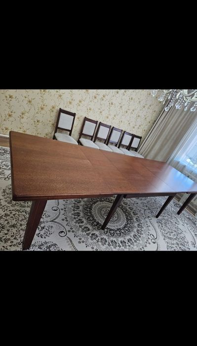 Продам деревянный  белоруский столстол