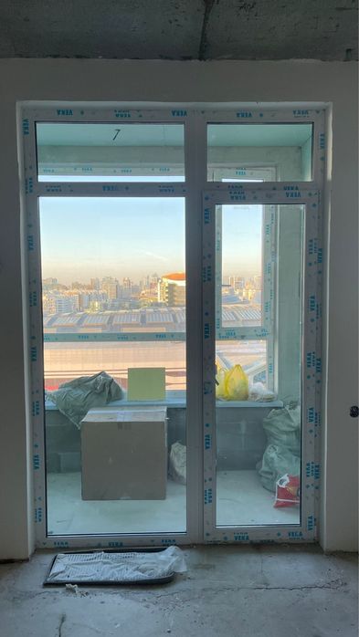 Дверь для балкона