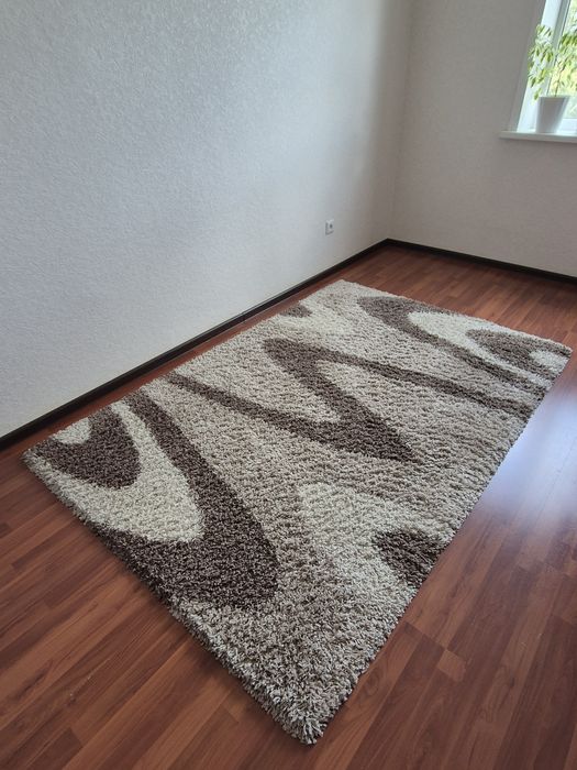 Продам ковёр травка